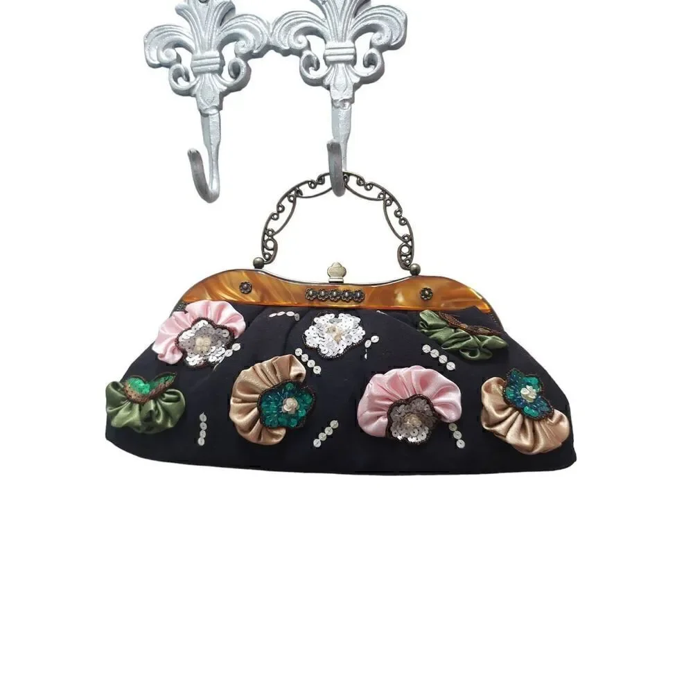In's Floral Sequin Evening Purse